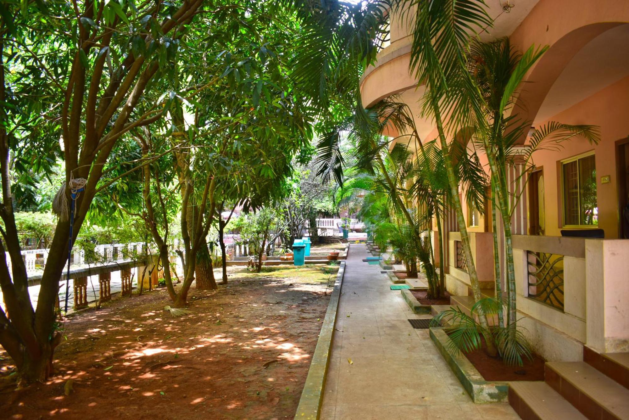 ييلاجيري Jains Royal Palace Resorts المظهر الخارجي الصورة