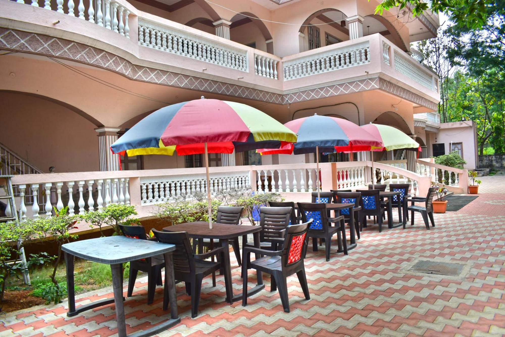 ييلاجيري Jains Royal Palace Resorts المظهر الخارجي الصورة