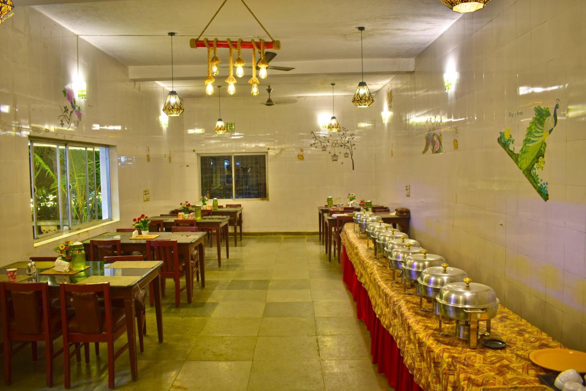 ييلاجيري Jains Royal Palace Resorts المظهر الخارجي الصورة